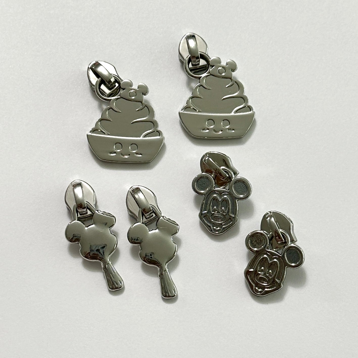 * PRE-ORDER - Snack Pack - Zipper Pulls - Pack of 6