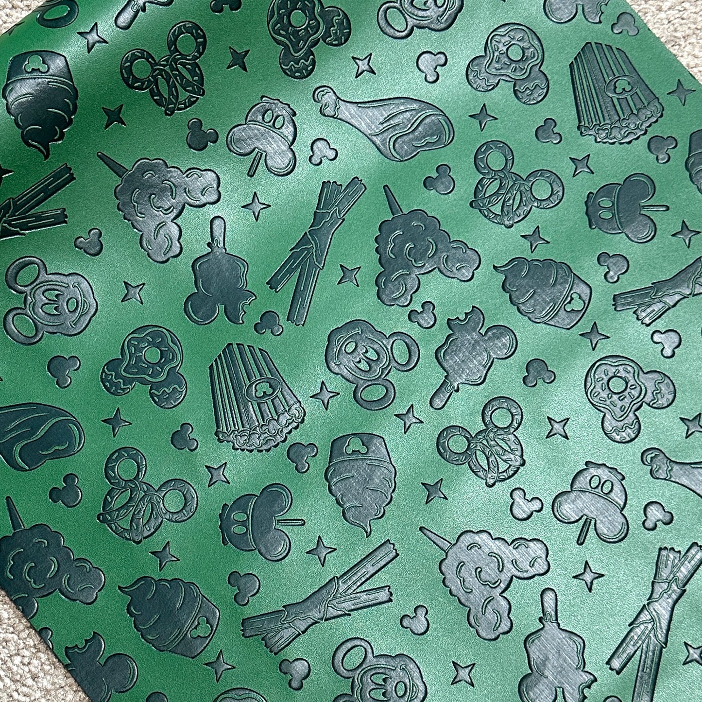 Green Two-tone "Snacks" Smooth Texture - EMBOSSED VINYL