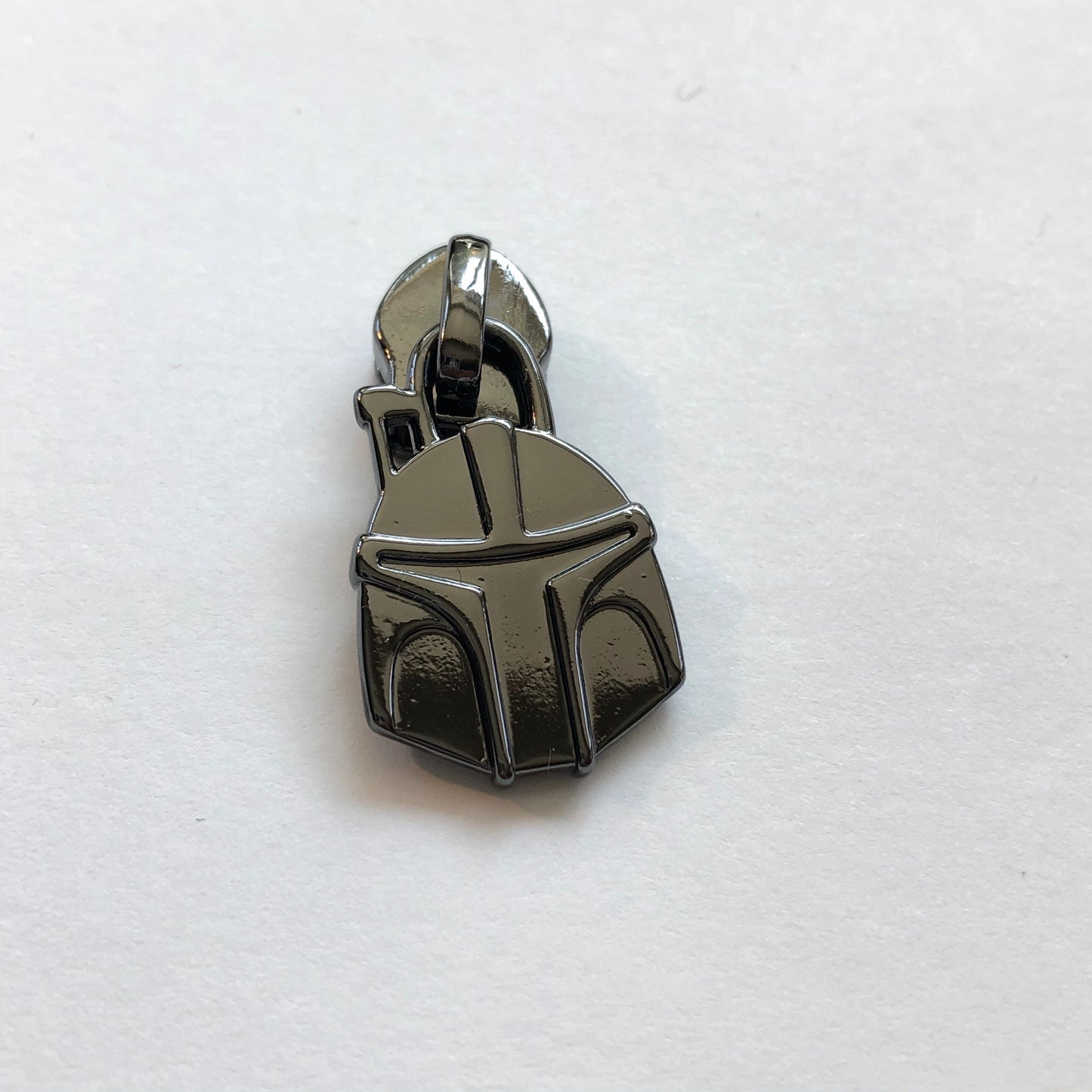 Helmet - Zipper Pulls