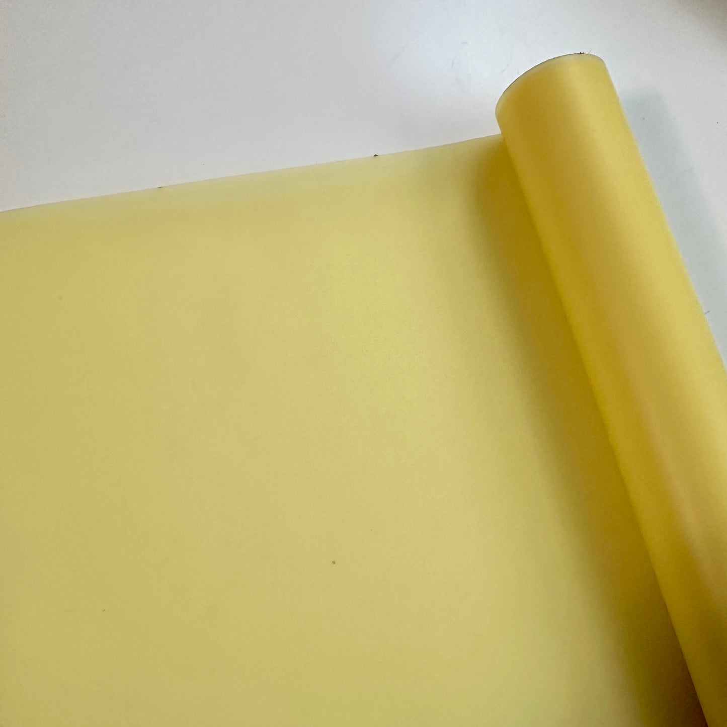 Soft Yellow - JELLY VINYL